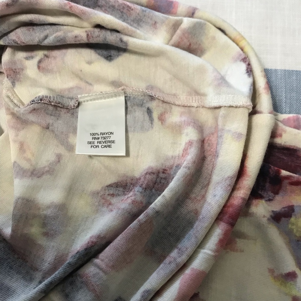 Simply Vera, Vera Wang T-Shirt - Picture 7 of 7
